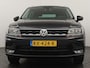 Volkswagen Tiguan 1.4 TSI Connected Series - Navigatie - Climate Control - Trekhaak