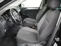 Volkswagen Tiguan 1.4 TSI Connected Series - Navigatie - Climate Control - Trekhaak