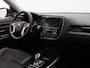 Mitsubishi Outlander 225pk PHEV Intense+ Camera | Cruise | Parkeersens. v+a | Stoel-/stuurverw.