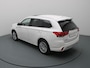 Mitsubishi Outlander 225pk PHEV Intense+ Camera | Cruise | Parkeersens. v+a | Stoel-/stuurverw.