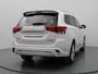 Mitsubishi Outlander 225pk PHEV Intense+ Camera | Cruise | Parkeersens. v+a | Stoel-/stuurverw.