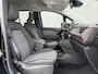 Renault Kangoo 1.3 130PK Techno Automaat 5-Persoons / Dealer Onderhouden / Apple Carplay & Android Auto / Navigatie / Parkeersensoren Achter / Privacy Glass / Climate Control / Cruise Control / All Season Banden /