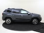 Dacia Duster 1.2 TCe Prestige | All-Seasonbanden | Camera | Blind Spot Warning | PDC Achter | Cruise Control & Snelheidsbegrenzer | Automatische Verlichting | 17" LMV | Privacy Glass | Apple Carplay & Android Auto
