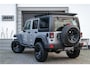 Jeep Wrangler Unlimited 3.6 Sahara / Rugged Ridge velgen / Roof rack / Lift Kit