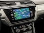 Volkswagen Touran 1.5 TSI Comfortline 7 Persoons 150Pk Automaat (APPLE CARPLAY, GROOT NAVI, CAMERA, TREKHAAK, ADAPTIVE CRUISE, SPORTSTOELEN, GETINT GLAS, PARKEERSENSOREN, NIEUWSTAAT)