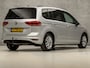 Volkswagen Touran 1.5 TSI Comfortline 7 Persoons 150Pk Automaat (APPLE CARPLAY, GROOT NAVI, CAMERA, TREKHAAK, ADAPTIVE CRUISE, SPORTSTOELEN, GETINT GLAS, PARKEERSENSOREN, NIEUWSTAAT)