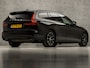 Volvo V60 2.0 B3 Sport 177Pk Automaat (APPLE CARPLAY, LEDER, CAMERA, GETINT GLAS, STUUR/STOELVERWARMING, ELEK SPORTSTOELEN, ADAPTIVE CRUISE, PARKEERSENSOREN, NIEUWSTAAT)