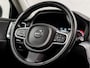 Volvo V60 2.0 B3 Sport 177Pk Automaat (APPLE CARPLAY, LEDER, CAMERA, GETINT GLAS, STUUR/STOELVERWARMING, ELEK SPORTSTOELEN, ADAPTIVE CRUISE, PARKEERSENSOREN, NIEUWSTAAT)