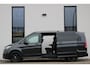 Mercedes-Benz V-klasse 300d / XXL / DC / AMG / 4-Matic / Luchtvering / 2x Elec Schuifd / Night Pakket / 360 Cam / Burmester / Vol Opties.
