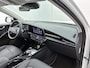 Kia Niro Hybrid 1.6 GDi DynamicLine Interesse in deze Kia? Deze is uitsluitend te bezichtigen op basis afspraak in Kia Goes