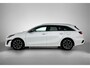 Kia Ceed Sportswagon 1.5 T-GDi GT-Line | Grote laadruimte | Half-leder | Parkeercamera's Kia-paasweekend