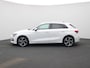 Audi A3 Sportback 30 TFSI Advanced edition l Adaptive cruise control l Navigatie l Stoelverwarming l Airco l SONOS Premium 3D l Dodehoekdetectie l Achteruitrijcamera l Apple Carplay / Android Auto l Head-up display l Audi virtual cockpit plus