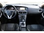Volvo V40 1.5 T2 Nordic+ Automaat | Dealer onderhouden