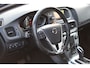 Volvo V40 1.5 T2 Nordic+ Automaat | Dealer onderhouden