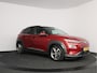 Hyundai Kona Electric EV Premium 64 kWh | Warmtepomp | 17" lichtmetalen velgen