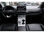 Hyundai Kona Electric 204pk EV Fashion Sky 64 kWh | SoH 96% | Warmtepomp | Leder | Camera | Head-up Display