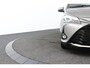 Toyota Yaris 1.5 Hybrid Executive | Trekhaak | Alcantara Bekleding | Navigatie | Keyless Start | Cruise Control | Climate Control |