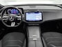 Mercedes-Benz E-klasse Estate 300 e AMG Plug-In Hybride AMG | Night Pakket | Trehaak | Burmester® | Panorama Schuif-Kanteldak | Stuur en Stoelverwarming. Inclusief 24 maanden MB Certified garantie voor Europa.
