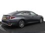 Lexus ES 300h Business Line | Apple Carplay & Android Auto | 18 Inch Lichtmetalen velgen | Stoel & Stuurwielverwarming