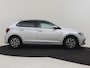 Volkswagen Polo 1.0 TSI Life Edition 95pk | Camera achter | Adaptief cruise control | Parkeersensoren v+a |  Navigatie via app connect | Led koplampen | Stoelverwarming | 15"LMV