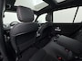 Mercedes-Benz GLB 200 AMG Business Solution | Panorama - Schuifdak | Trekhaak Wegklapbaar | Distronic Cruise Control | Memory Seats | Klasse 3 Alarm origineel | Smartphone Integratie pakket