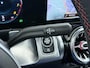 Mercedes-Benz GLB 200 AMG Business Solution | Panorama - Schuifdak | Trekhaak Wegklapbaar | Distronic Cruise Control | Memory Seats | Klasse 3 Alarm origineel | Smartphone Integratie pakket