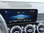 Mercedes-Benz GLB 200 AMG Business Solution | Panorama - Schuifdak | Trekhaak Wegklapbaar | Distronic Cruise Control | Memory Seats | Klasse 3 Alarm origineel | Smartphone Integratie pakket