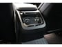 Volvo V60 T8 455PK AWD Ultra Performance Edition Dark | 19" 5-triplespaaks Glossy Black Diamond Cut | Head-up display | Achteruitrijcamera | Extra getint glas achter | Polestar Engineered Optimisation