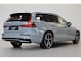 Volvo V60 T8 455PK AWD Ultra Performance Edition Dark | 19" 5-triplespaaks Glossy Black Diamond Cut | Head-up display | Achteruitrijcamera | Extra getint glas achter | Polestar Engineered Optimisation