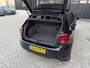 Volkswagen Polo 1.0 TSI R-Line / Panorama / Stoelverwarming / Camera / Blind Spot / 17" Inch LMV