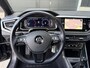 Volkswagen Polo 1.0 TSI R-Line / Panorama / Stoelverwarming / Camera / Blind Spot / 17" Inch LMV