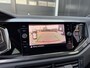 Volkswagen Polo 1.0 TSI R-Line / Panorama / Stoelverwarming / Camera / Blind Spot / 17" Inch LMV