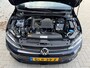Volkswagen Polo 1.0 TSI R-Line / Panorama / Stoelverwarming / Camera / Blind Spot / 17" Inch LMV