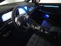 Volkswagen Golf 1.4 eHybrid GTE Automaat - Navigatie - Stoelverwarming - LED - Side Assist