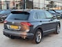 Volkswagen Tiguan 1.5TSI DSG R-Line / Leder / Camera / Panodak / Trekhaak
