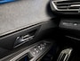 Peugeot 3008 1.2 PureTech GT Line 131Pk Automaat (PANORAMADAK, APPLE CARPLAY, KEYLESS, 360 CAMERA, ADAPTIVE CRUISE, ELEK ACHTERKLEP, LED KOPLAMPEN, GETINT GLAS, NIEUWSTAAT)