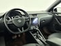 Skoda Octavia Combi 1.5 TSI Greentech Business Edition Plus Airco | Bluetooth | Trekhaak | Cruise Control | Elektrisch Glazen Panoramadak | Lederen Bekleding | Leder Sportstuur | Dakrails | Lichtmetalen Velgen | Navigatie | Parkeersensoren Voor en Achter | Stuurwiel Multifunctioneel | Stoelverwarming