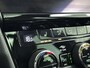 Skoda Octavia Combi 1.5 TSI Greentech Business Edition Plus Airco | Bluetooth | Trekhaak | Cruise Control | Elektrisch Glazen Panoramadak | Lederen Bekleding | Leder Sportstuur | Dakrails | Lichtmetalen Velgen | Navigatie | Parkeersensoren Voor en Achter | Stuurwiel Multifunctioneel | Stoelverwarming