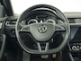 Skoda Octavia Combi 1.5 TSI Greentech Business Edition Plus Airco | Bluetooth | Trekhaak | Cruise Control | Elektrisch Glazen Panoramadak | Lederen Bekleding | Leder Sportstuur | Dakrails | Lichtmetalen Velgen | Navigatie | Parkeersensoren Voor en Achter | Stuurwiel Multifunctioneel | Stoelverwarming