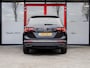 Volkswagen Tiguan 1.5 TSI Elegance | Stoelverwarming | Stuurverwarming | Navigatie | Keyless | Adaptieve Cruise Control | Parkeersensoren | Climate Control | FACELIFT | Metallic Lak | Elektrische Kofferklep | Lichtmetalen Velgen |