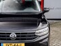 Volkswagen Tiguan 1.5 TSI Elegance | Stoelverwarming | Stuurverwarming | Navigatie | Keyless | Adaptieve Cruise Control | Parkeersensoren | Climate Control | FACELIFT | Metallic Lak | Elektrische Kofferklep | Lichtmetalen Velgen |