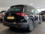 Volkswagen Tiguan 1.5 TSI Elegance | Stoelverwarming | Stuurverwarming | Navigatie | Keyless | Adaptieve Cruise Control | Parkeersensoren | Climate Control | FACELIFT | Metallic Lak | Elektrische Kofferklep | Lichtmetalen Velgen |