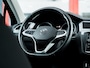Volkswagen Tiguan 1.5 TSI Elegance | Stoelverwarming | Stuurverwarming | Navigatie | Keyless | Adaptieve Cruise Control | Parkeersensoren | Climate Control | FACELIFT | Metallic Lak | Elektrische Kofferklep | Lichtmetalen Velgen |