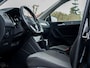 Volkswagen Tiguan 1.5 TSI Elegance | Stoelverwarming | Stuurverwarming | Navigatie | Keyless | Adaptieve Cruise Control | Parkeersensoren | Climate Control | FACELIFT | Metallic Lak | Elektrische Kofferklep | Lichtmetalen Velgen |