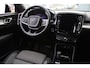 Volvo XC40 B4 Automaat Plus Dark | Semi elektrisch inklapbare trekhaak | 18" lichtmetalen velgen | Draadloze telefoonoplader | Verwarmbare voorstoelen | Driver Awareness | Adaptive Cruise control | Pilot Assist | Driver Assist | Verwarmbaar stuurwiel | Camera achter | Keyless Entry | Keyless Drive | Verwarmbare voorruit | Premium Sound by Harman Kardon | Elektrisch verstelbare voorstoelen | Noodreservewiel | Apple Carplay/Android Auto | Google Maps | Google Assistant | Blis | Elektrisch bedienbare achterklep