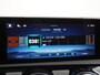 Mercedes-Benz A-klasse 180 Star Edition AMG Line Plus | Panorama - Schuifdak | Multibeam-Led | Nightpakket | 360° Camera | Head-Up Display | Sfeerverlichting