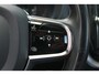 Volvo XC60 T6 Recharge AWD R-Design | Panoramadak | Trekhaak | H&K | Parkeercamera | Mem. Stoelen | Glossy Black