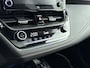 Toyota Corolla Touring Sports 2.0 Hybrid Executive JBL | Elektrisch glazen panorama-dak | Navigatie | Half lederen bekleding | Parkeersensoren |