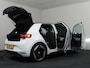 Volkswagen ID.3 First Max 58 kWh | SoH 93,6% | Panoramadak | Trekhaak | Camera!