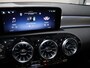 Mercedes-Benz A-klasse 180 Business Solution AMG | Panoramaschuifdak | AMG Line Plus | Night | Head-up display | Dodehoekassisten